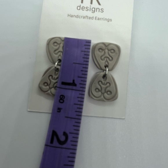 Cute Dangle Handmade Earrings - Picture 4 of 7